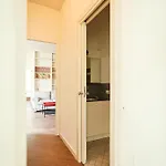 아파트 Trilocale In Centro 알라시오