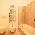 Trilocale In Centro 아파트 알라시오